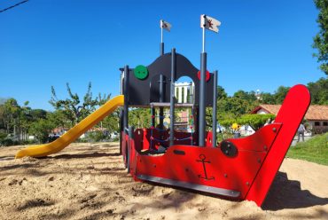 aire de jeux pour enfants- camping Mendi Azpian