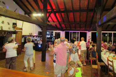 soirée dansante - camping Mendi Azpian